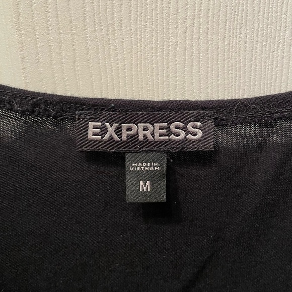 Express Ruffle Tank - Picture 4 of 5